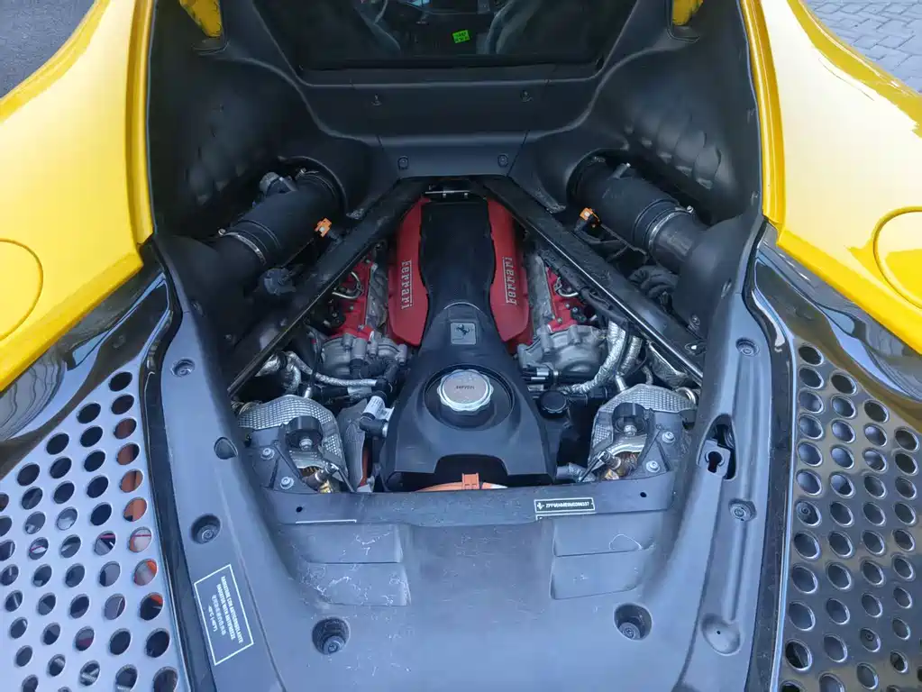 Ferrari SF90 — миниатюра 11
