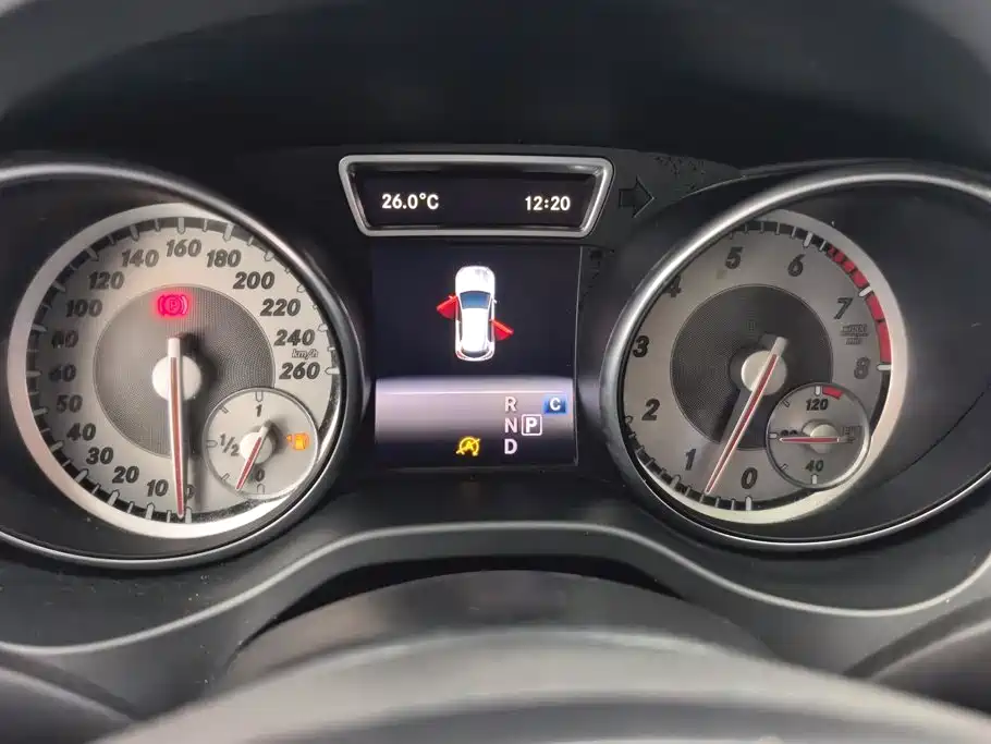 Mercedes-Benz GLA — миниатюра 14