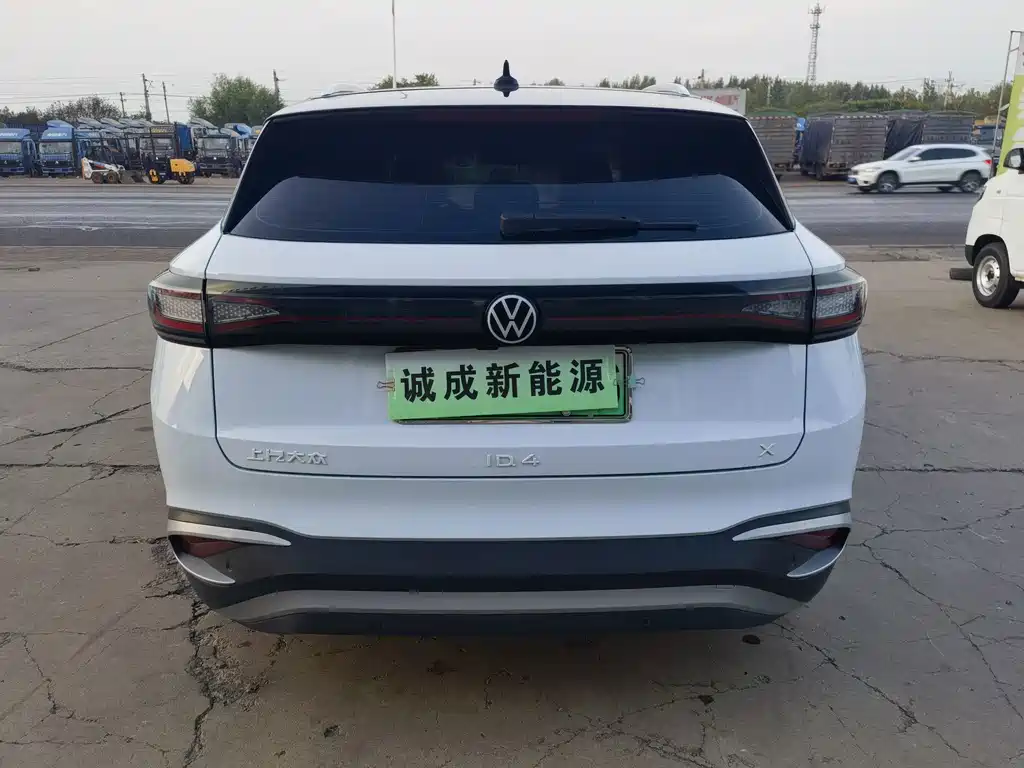 Volkswagen ID.4 X — миниатюра 5