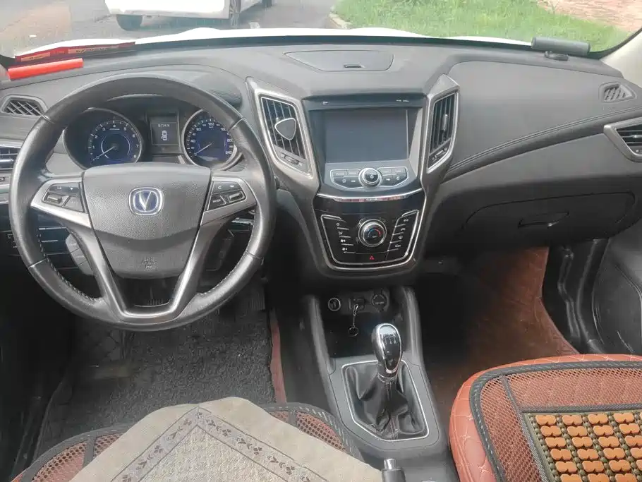 Changan CS35 — миниатюра 12