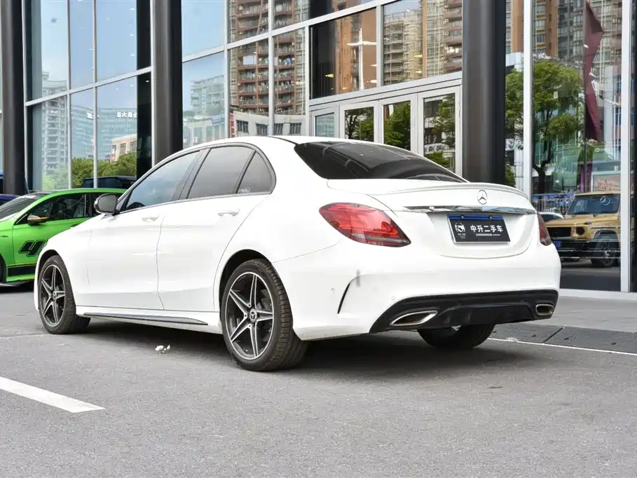 Mercedes-Benz C-Class — миниатюра 4