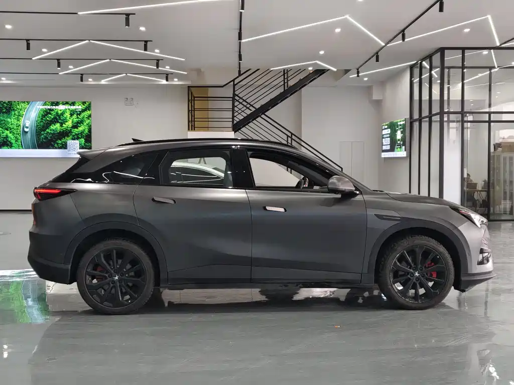 ARCFOX EXTREME FOX POLAR FOX ALPHA T5