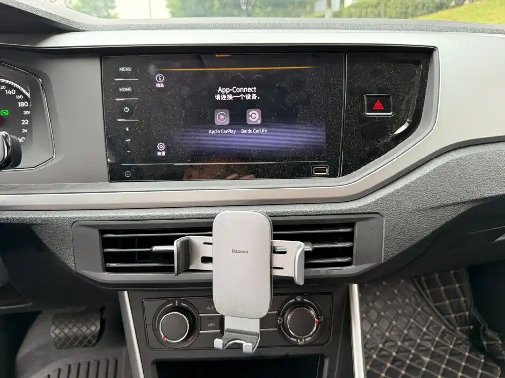 Volkswagen Polo — миниатюра 10