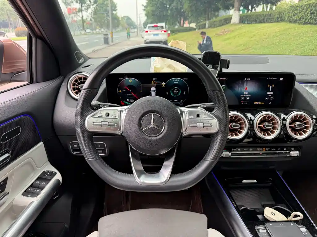 Mercedes-Benz EQA — миниатюра 14