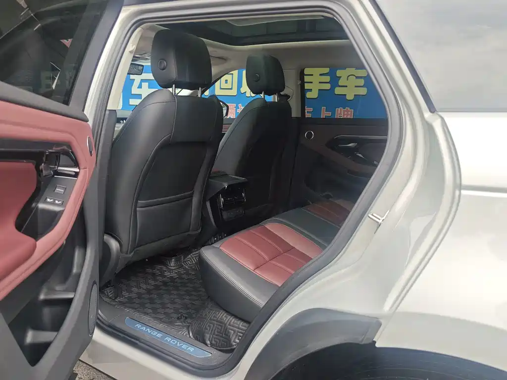 Land Rover Evoque — миниатюра 12