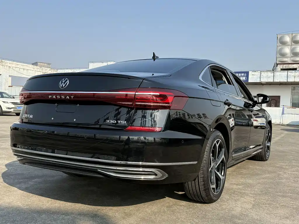 Volkswagen Passat — миниатюра 3