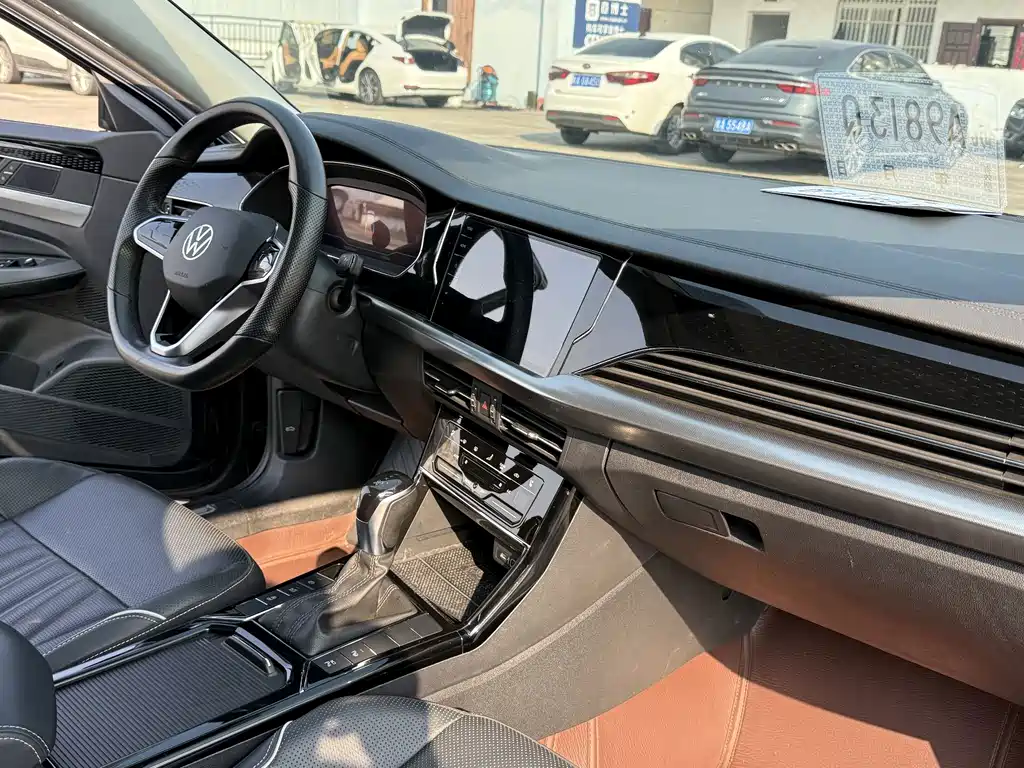 Volkswagen Passat — миниатюра 10