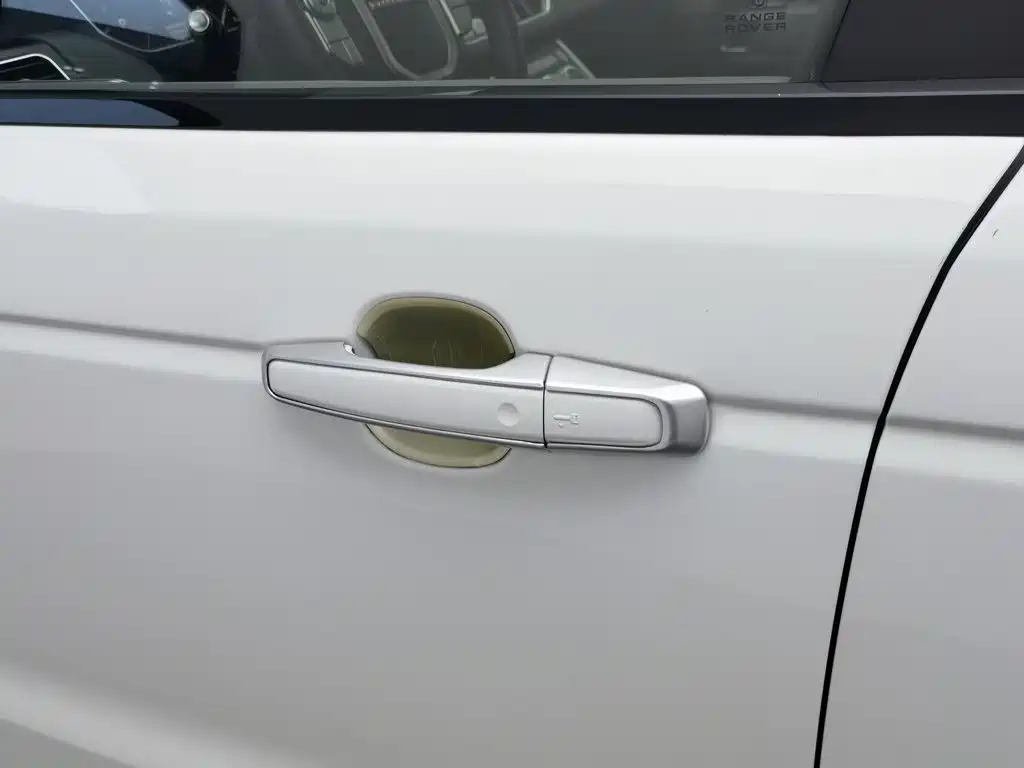 Land Rover Sport — миниатюра 18