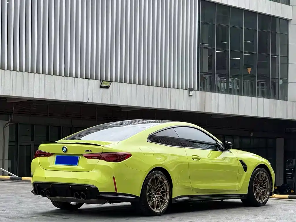 BMW M4 — миниатюра 9