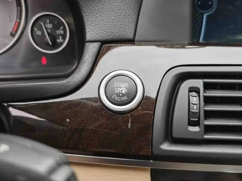 BMW 5 Series — миниатюра 22
