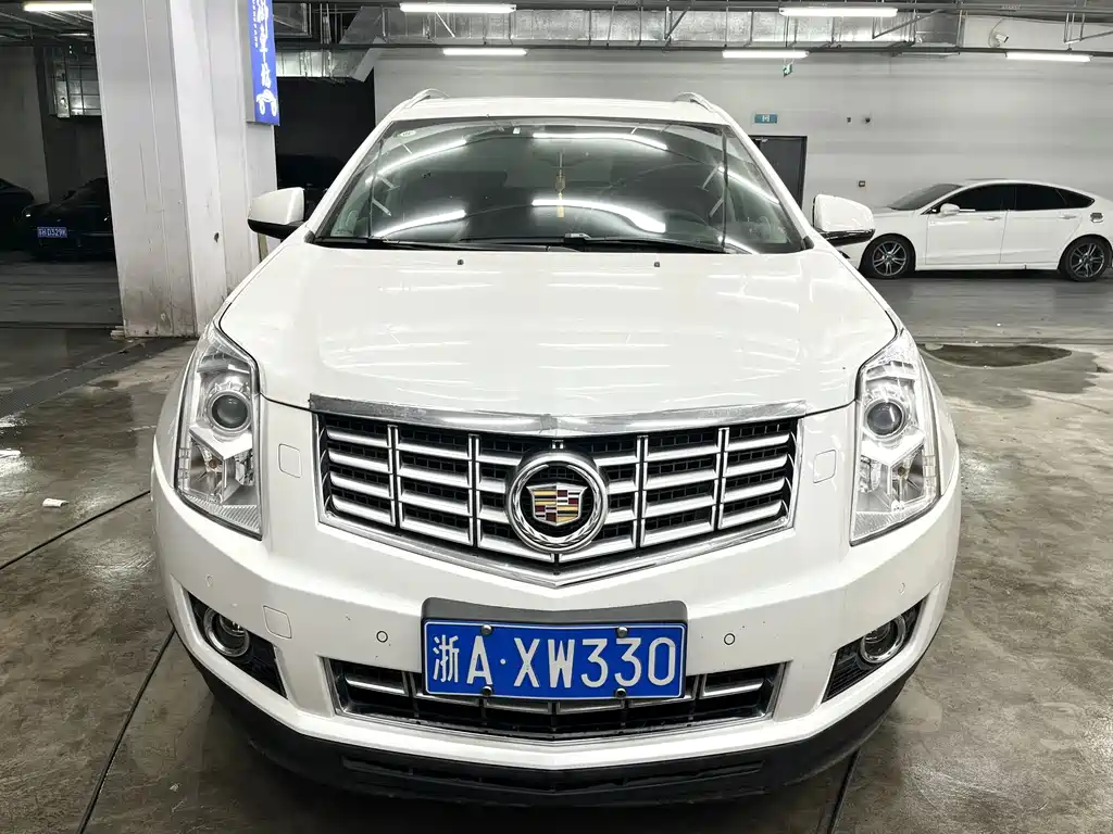 Cadillac SRX — миниатюра 2