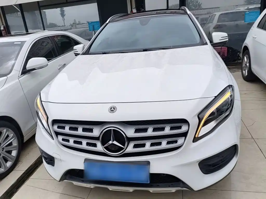 Mercedes-Benz GLA — миниатюра 3