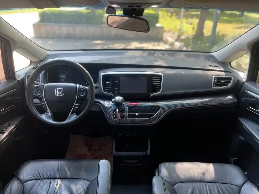 Honda Odyssey — миниатюра 19