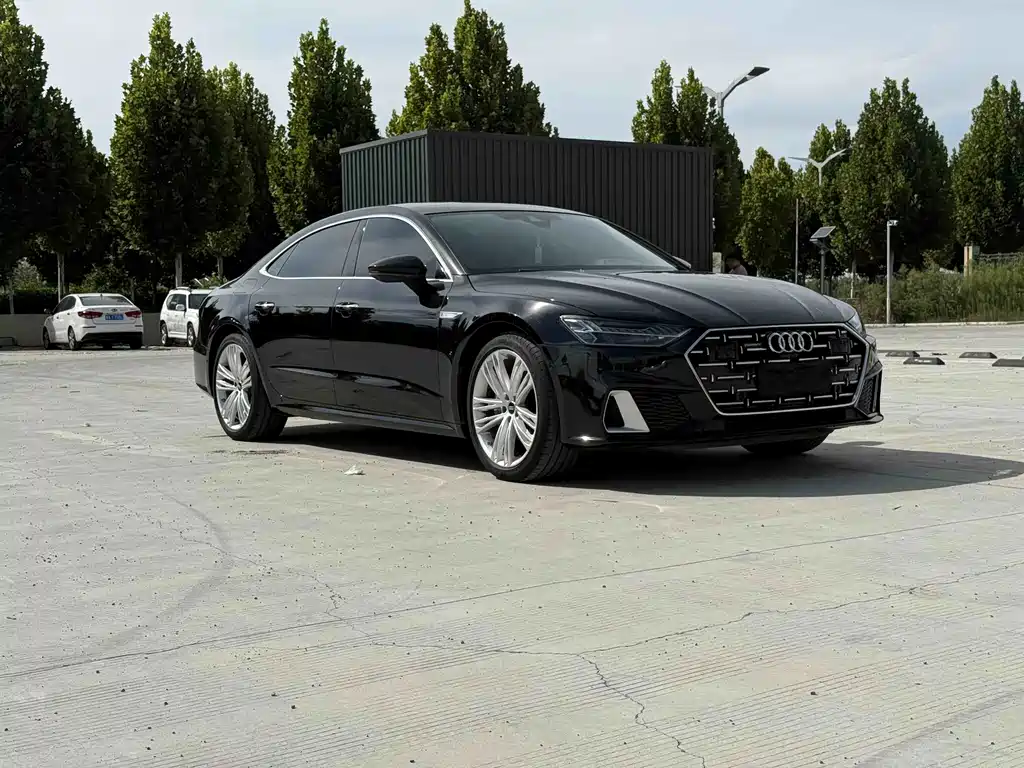 Audi A7L 2025 45 TFSI quattro