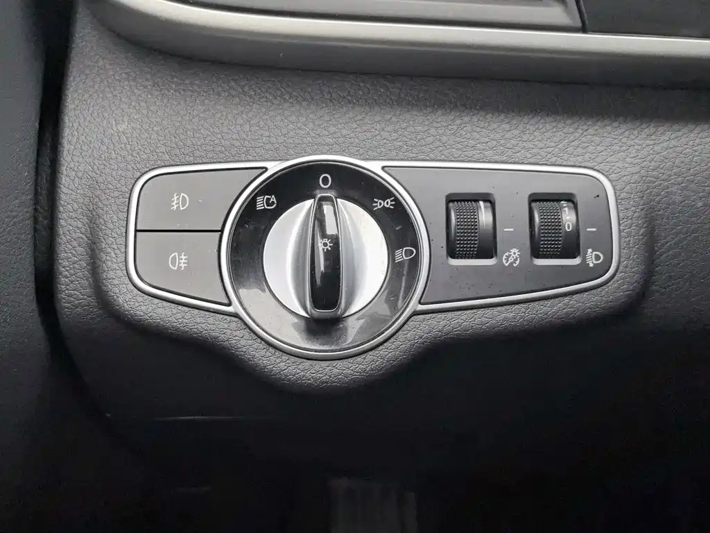 BYD MAX — миниатюра 21