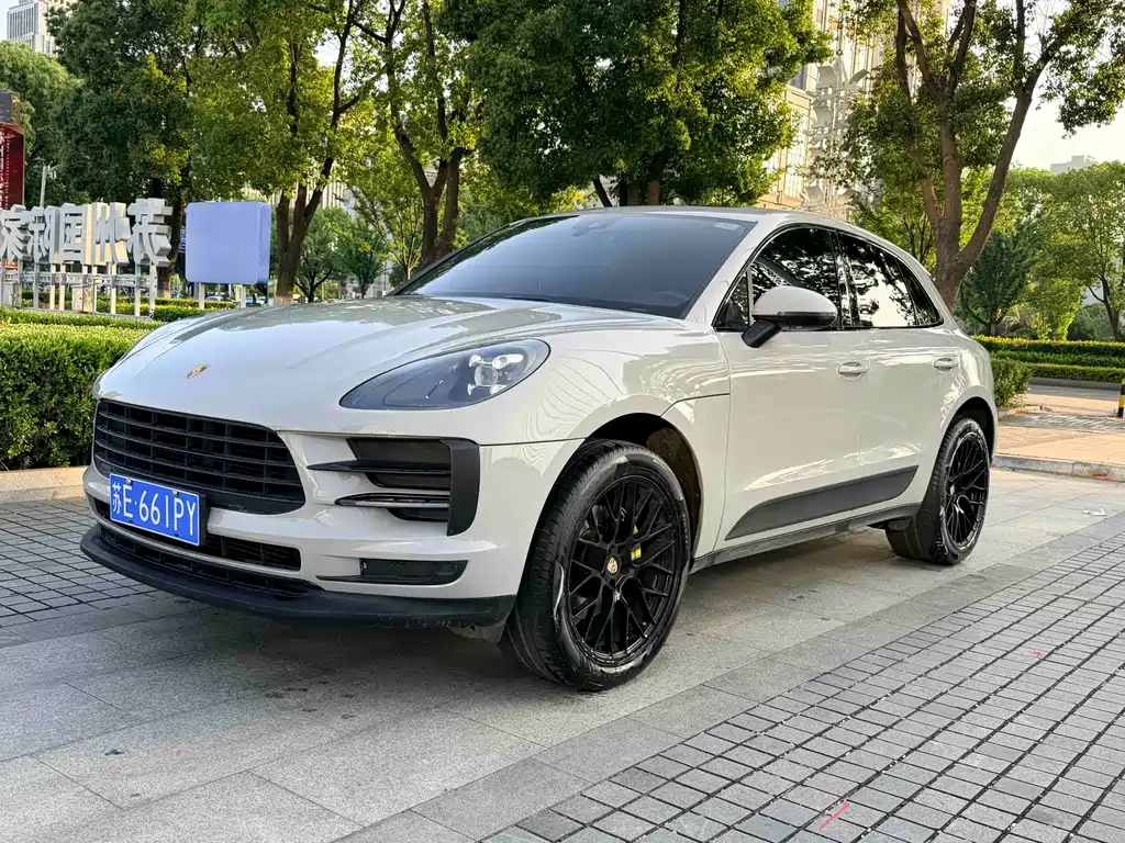 Porsche Macan 2020