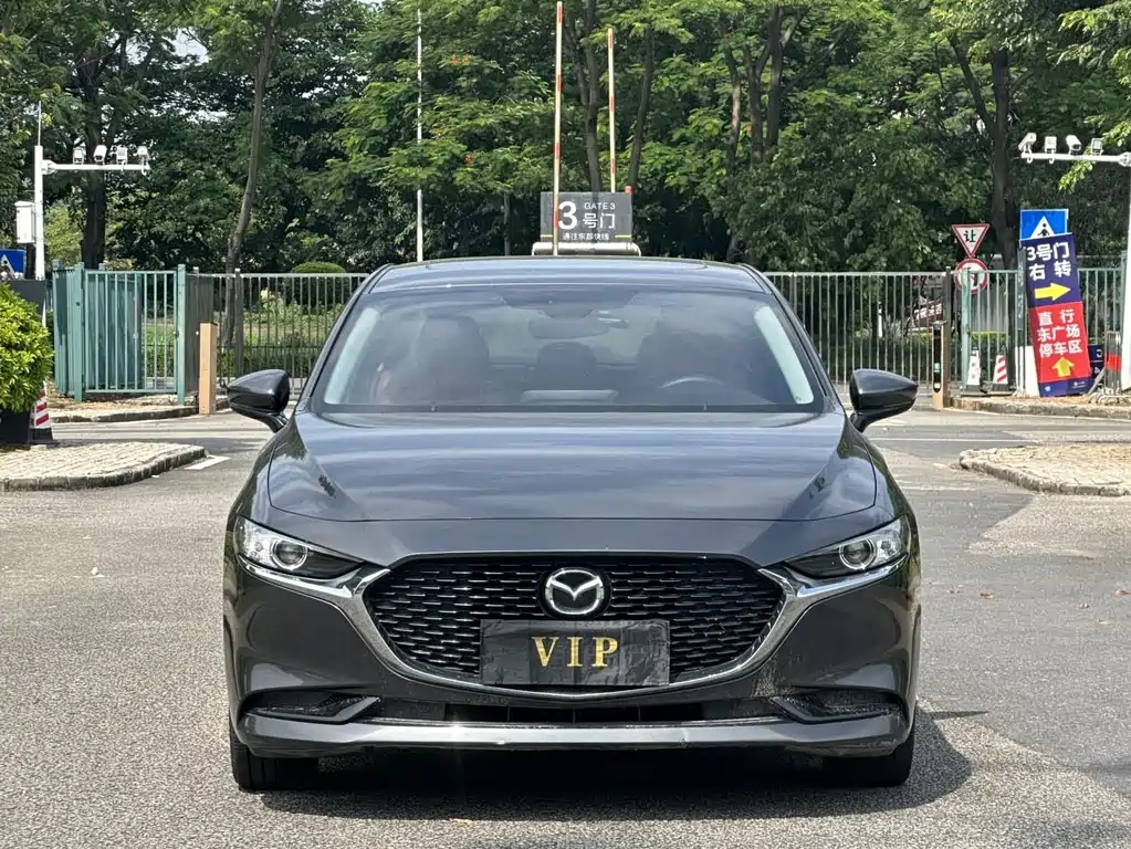 Mazda 3 Axela — миниатюра 2