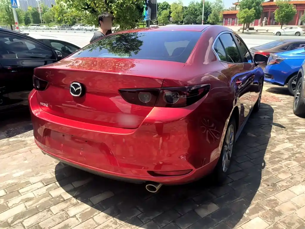 Mazda 3 Axela — миниатюра 7