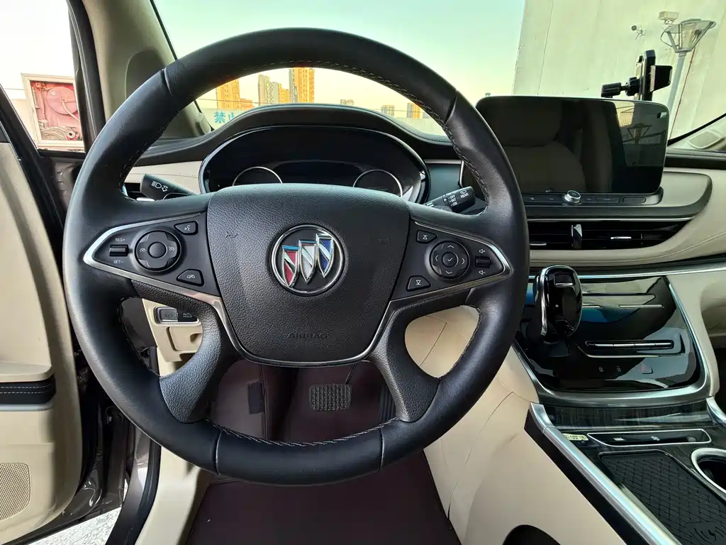 Buick GL8 — миниатюра 16