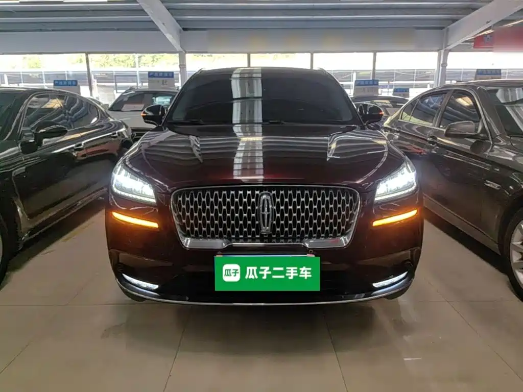 Lincoln Corsair — миниатюра 3