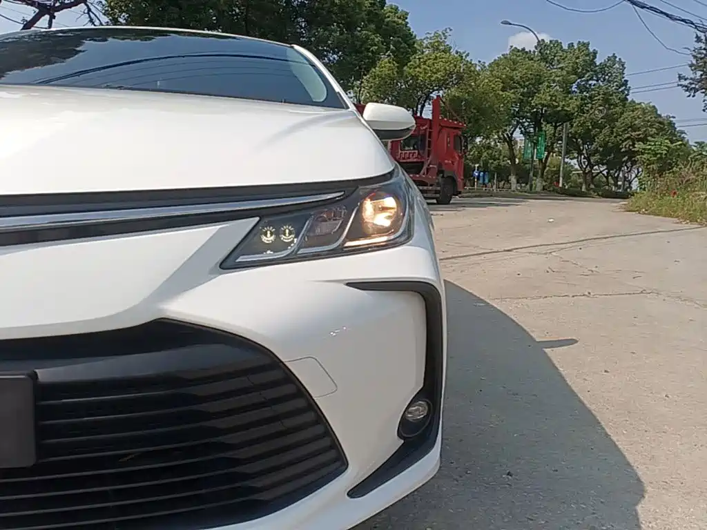 Toyota Corolla — миниатюра 24