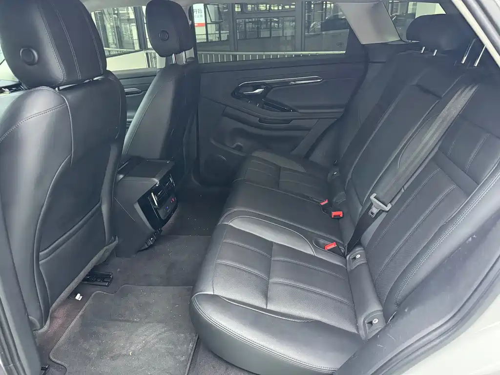Land Rover Evoque — миниатюра 7