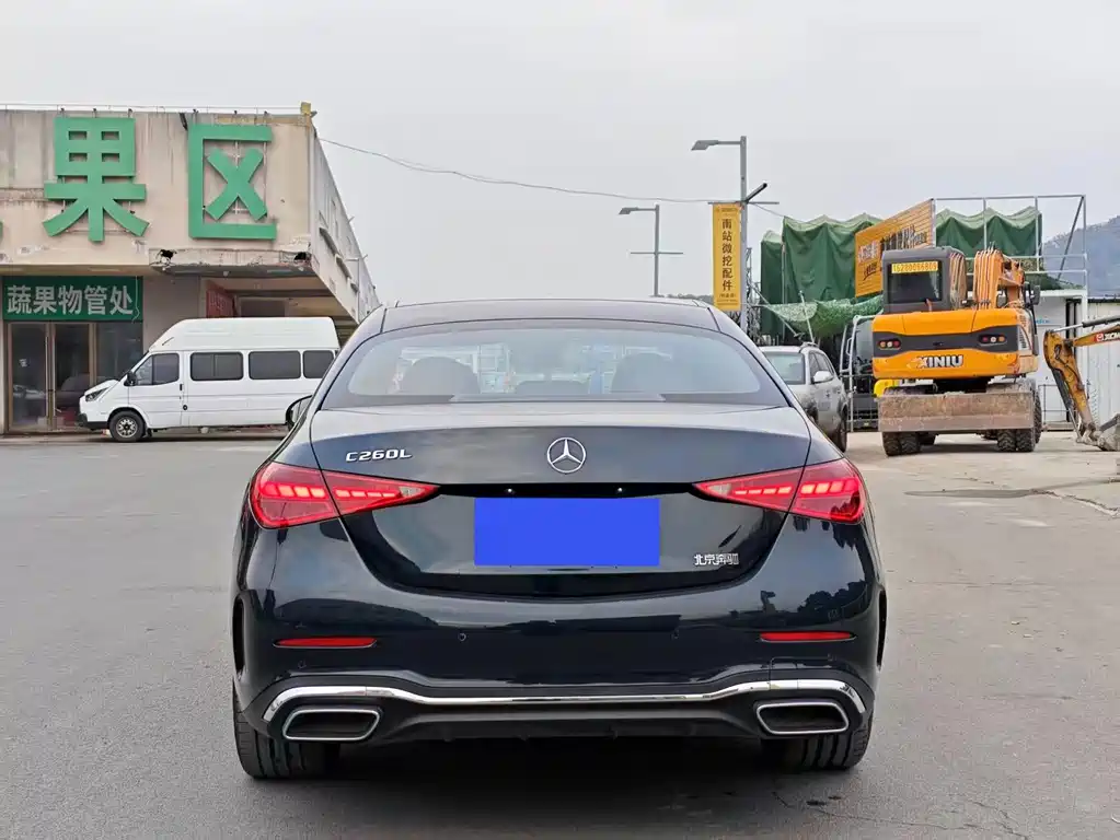 Mercedes-Benz C-Class — миниатюра 3