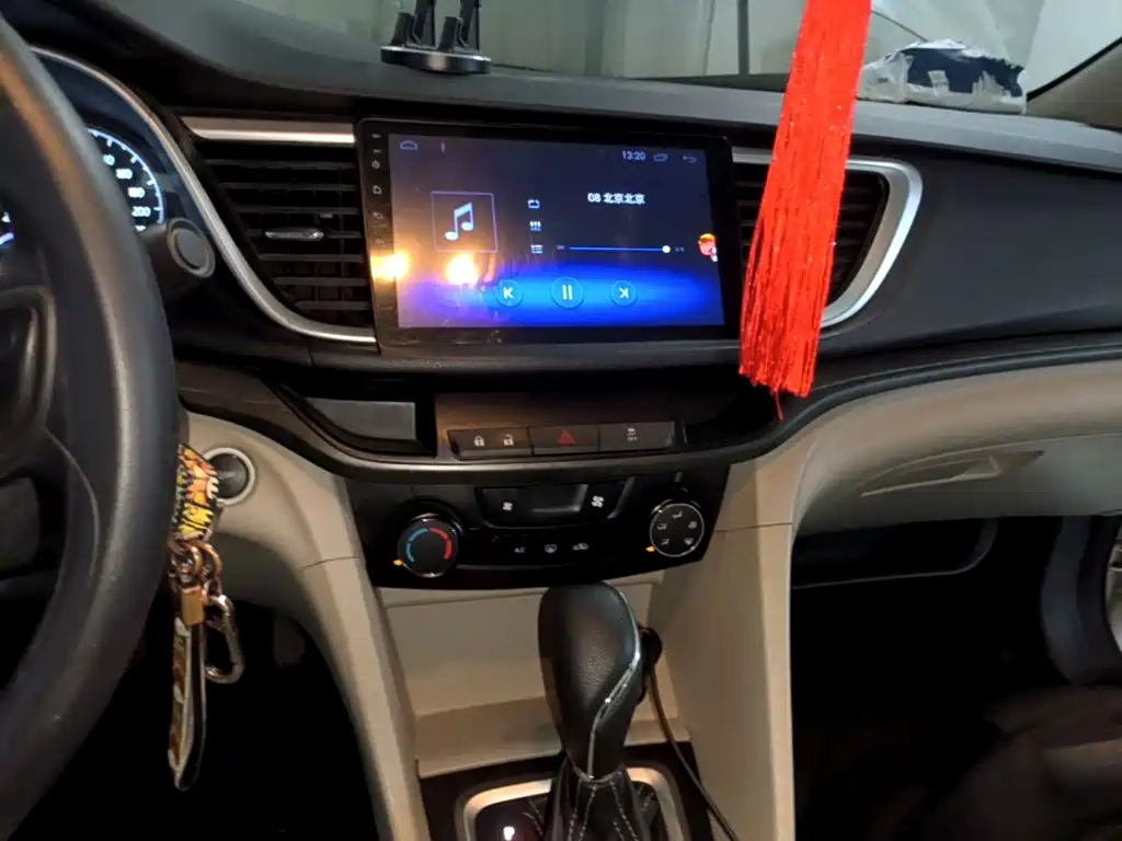 Buick Excelle — миниатюра 13