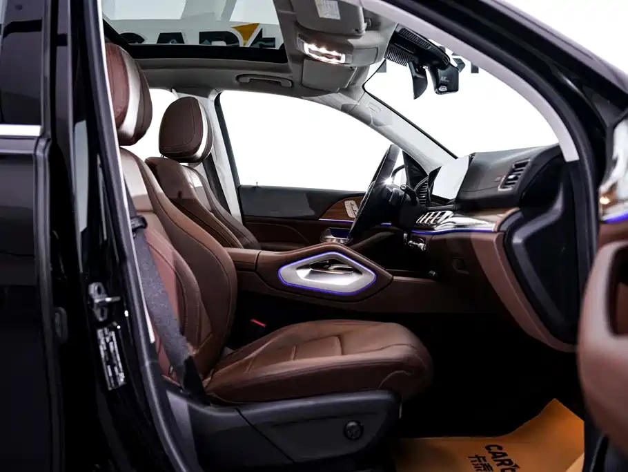 Mercedes-Benz GLE (Import) — миниатюра 19