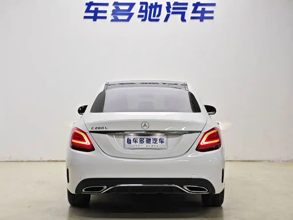 Mercedes-Benz C-Class — миниатюра 15