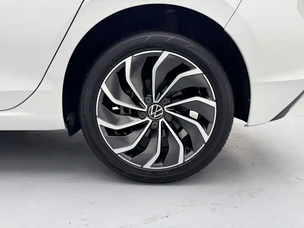Volkswagen Golf — миниатюра 8