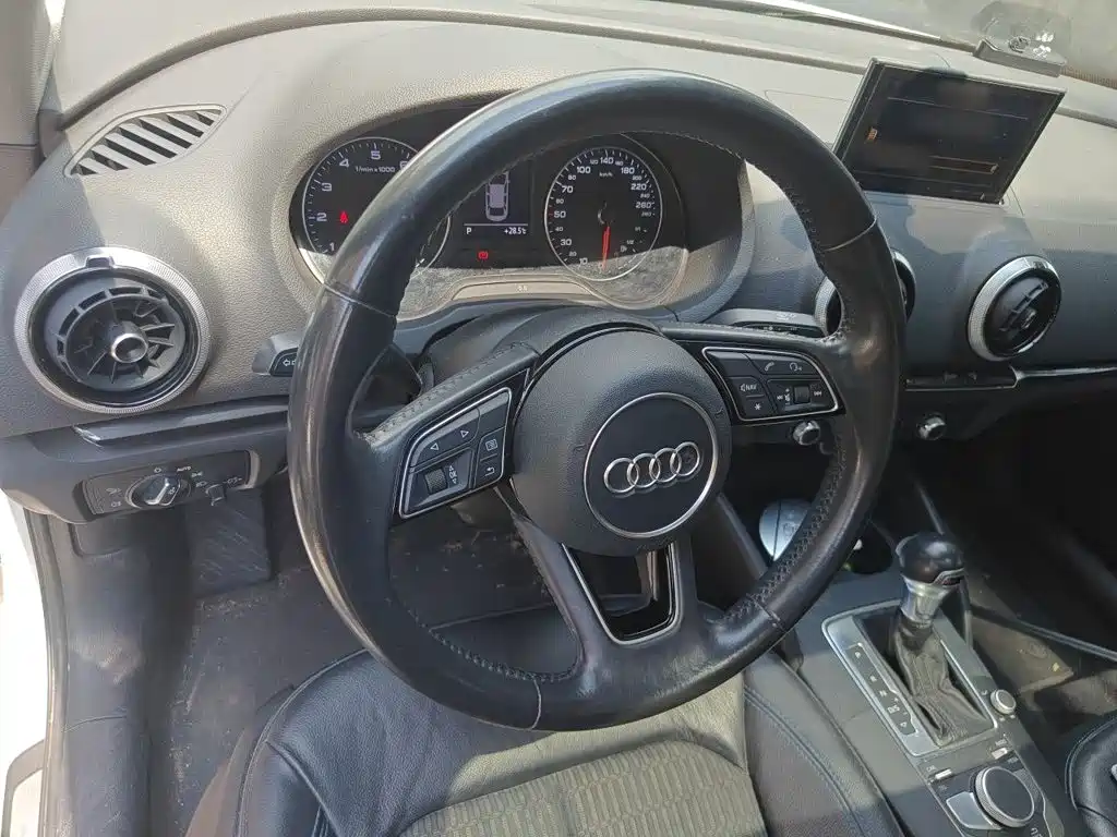 Audi A3 — миниатюра 3