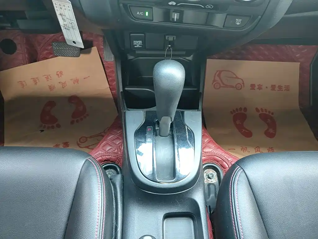 Honda Fit — миниатюра 14