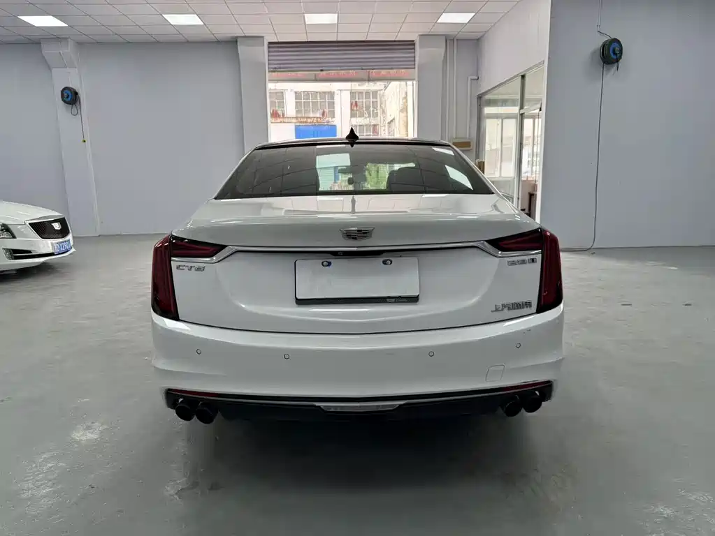 Cadillac CT6 — миниатюра 11