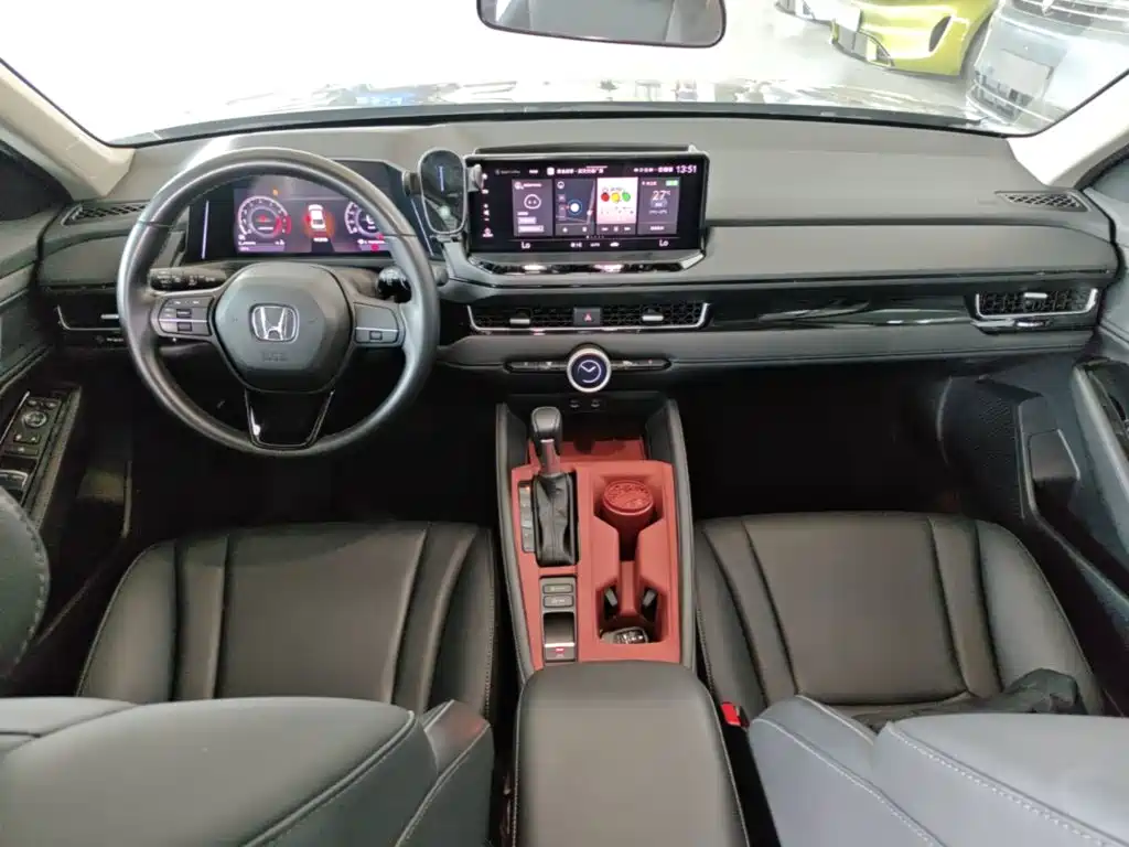 Honda Inspire — миниатюра 10
