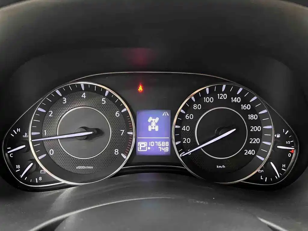 Nissan Patrol — миниатюра 22
