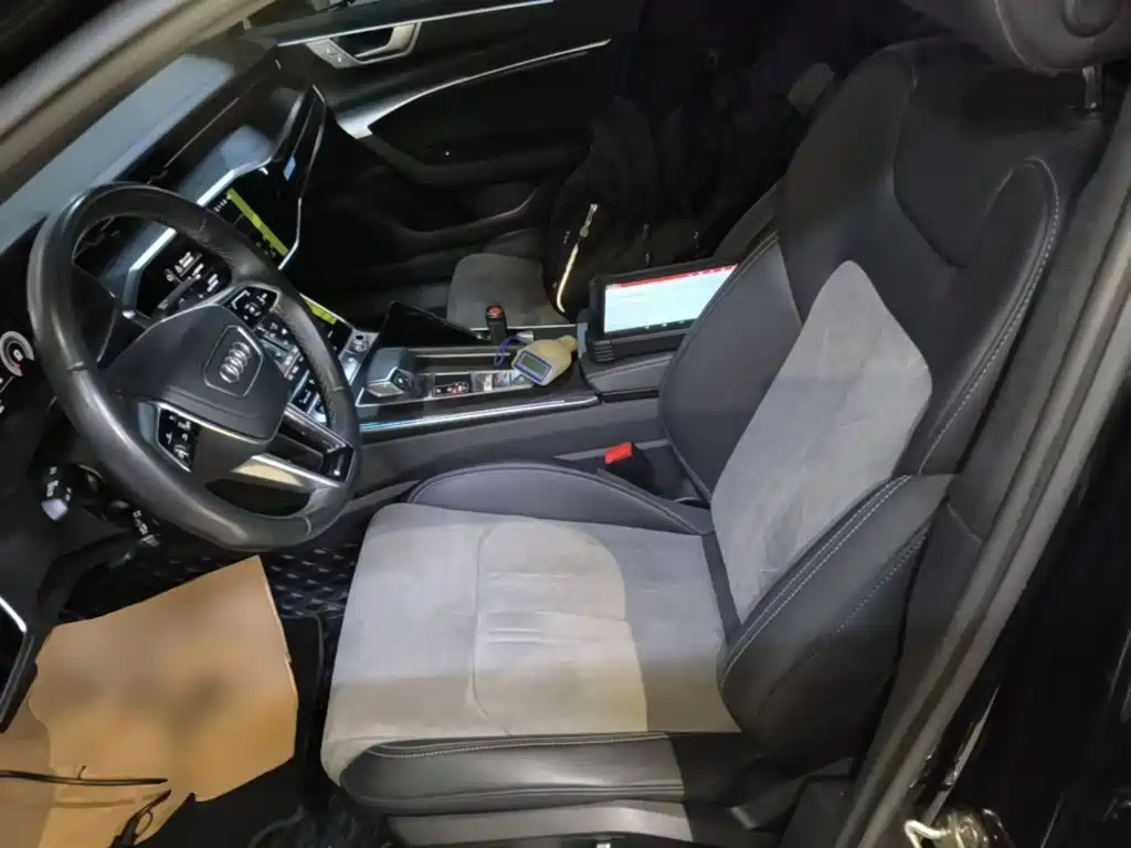 Audi A6L — миниатюра 11