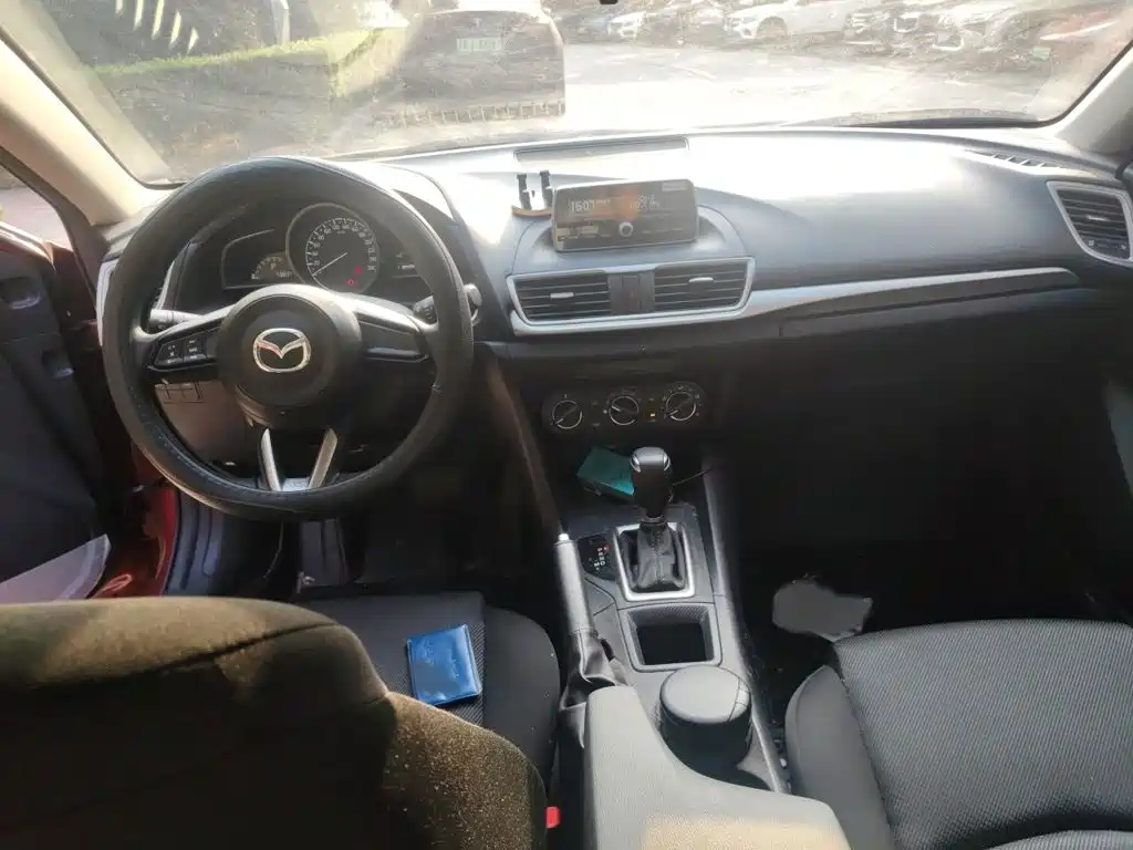 Mazda 3 Axela — миниатюра 12