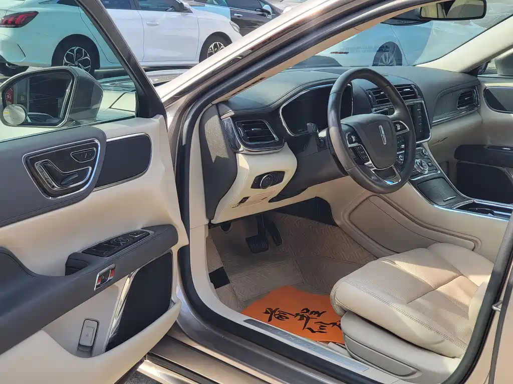 Lincoln Continental — миниатюра 5