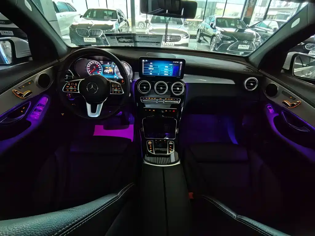 Mercedes-Benz GLC — миниатюра 9