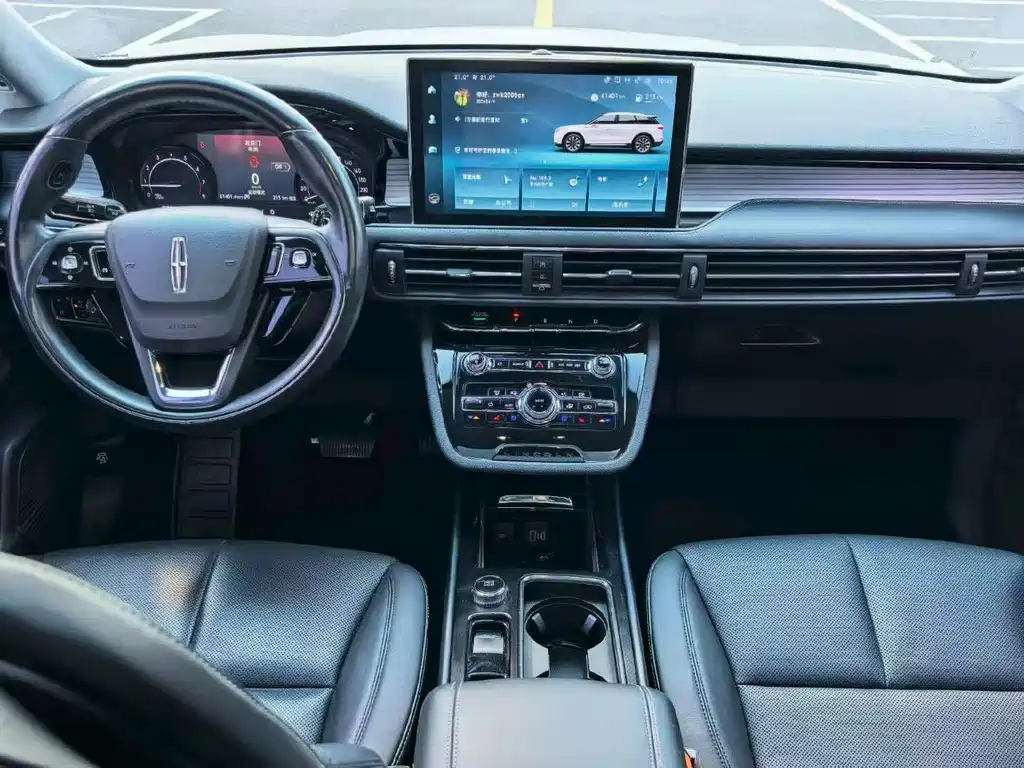 Lincoln Corsair — миниатюра 8