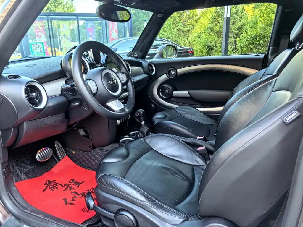 MINI Mini Clubman — миниатюра 4