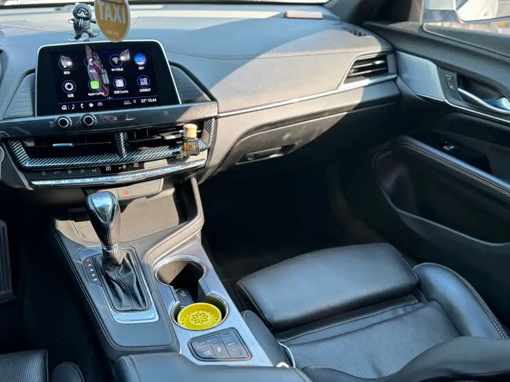 Cadillac CT4 — миниатюра 5