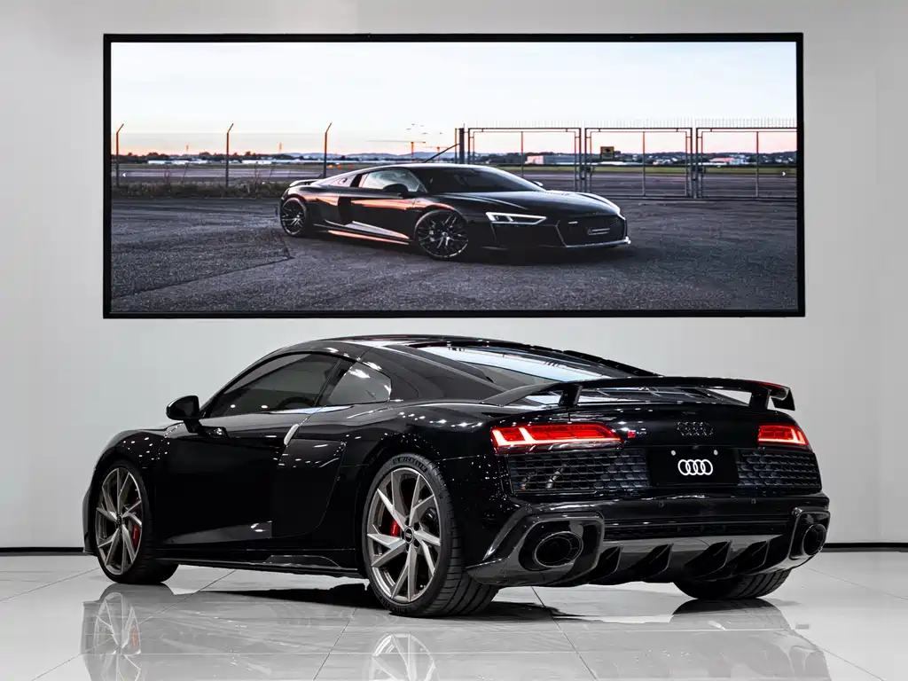 Audi R8 — миниатюра 5