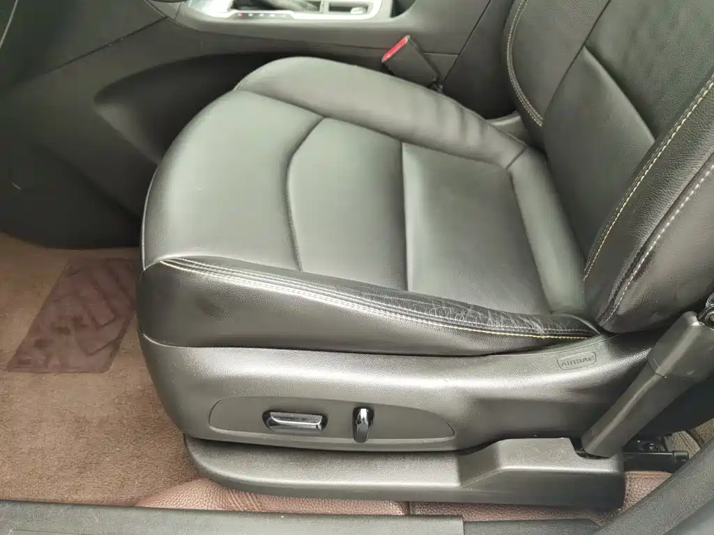 Chevrolet Equinox — миниатюра 20