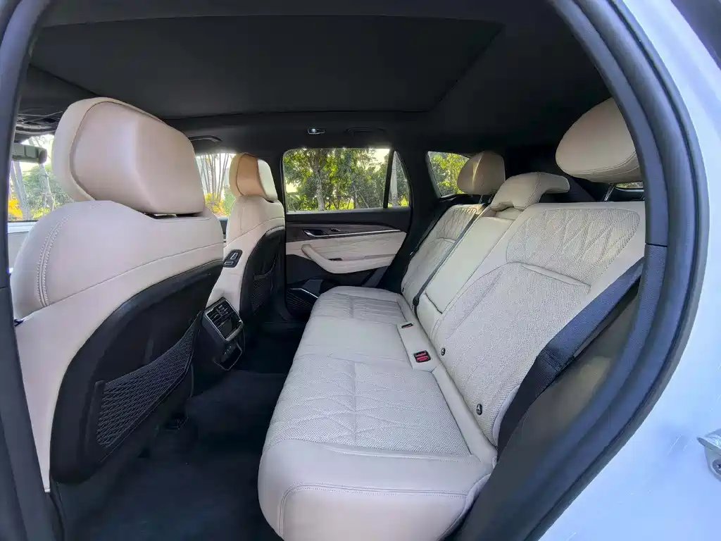 GEELY AUTOMOBILE XINGYUE L