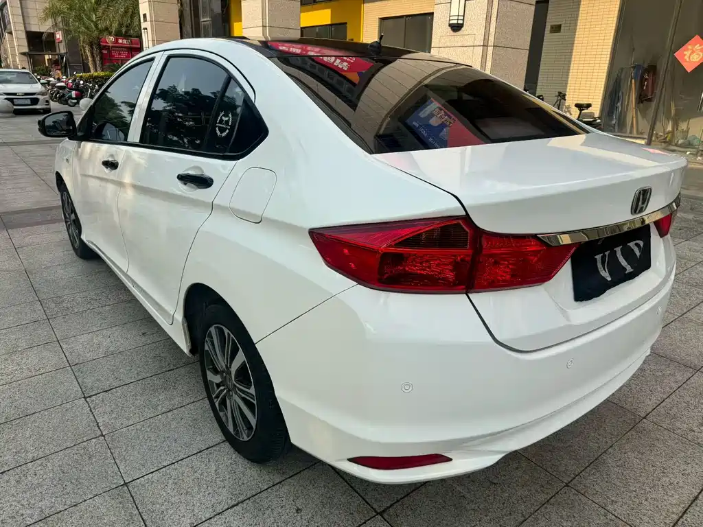 Honda City — миниатюра 9