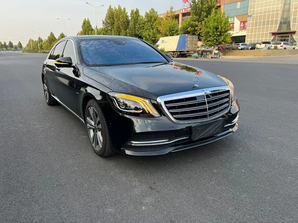 Mercedes-Benz S-Class — миниатюра 2