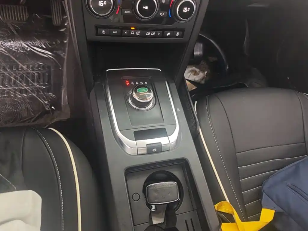 Land Rover Discovery Sport — миниатюра 14