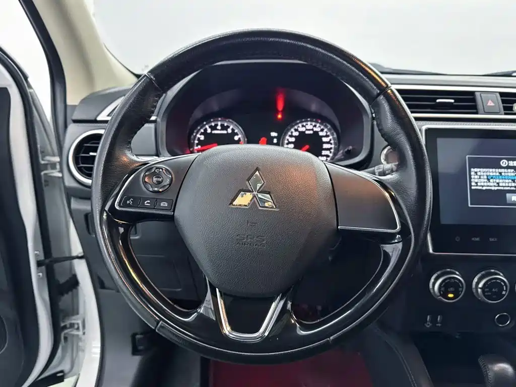 Mitsubishi ASX — миниатюра 13
